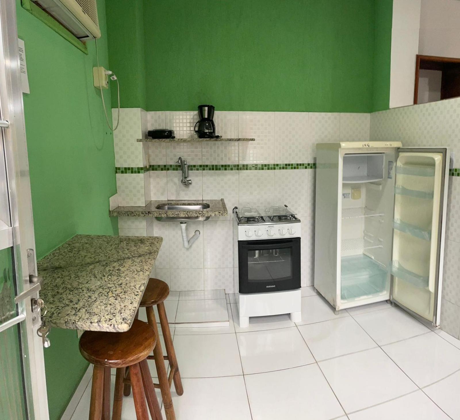 Cantinho Da Vitoria Em Conceicao De Jacarei マンガラチバ 部屋 写真